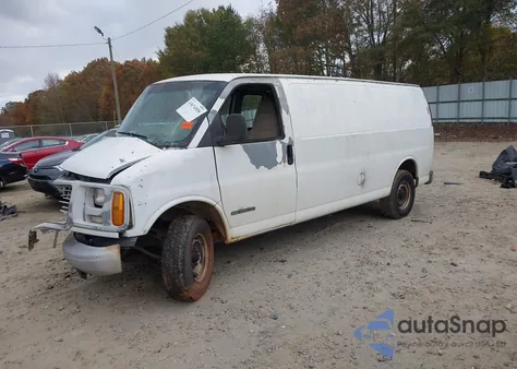 2000 GMC Savana Standard z USA, uszkodzony, nr VIN 1GTHG39R2Y1231599